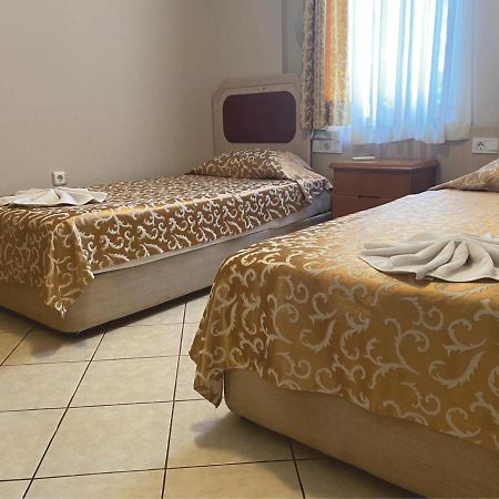 Arya Otel Marmaris Esterno foto