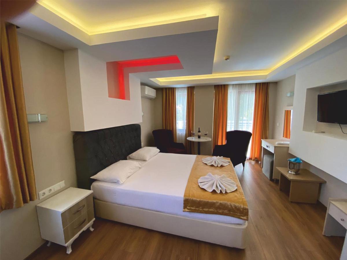 Arya Otel Marmaris Esterno foto