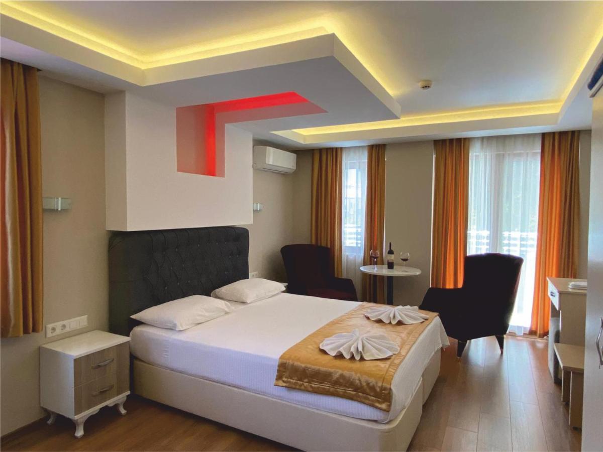 Arya Otel Marmaris Esterno foto
