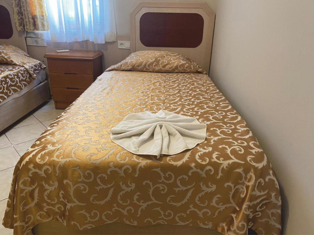 Arya Otel Marmaris Esterno foto