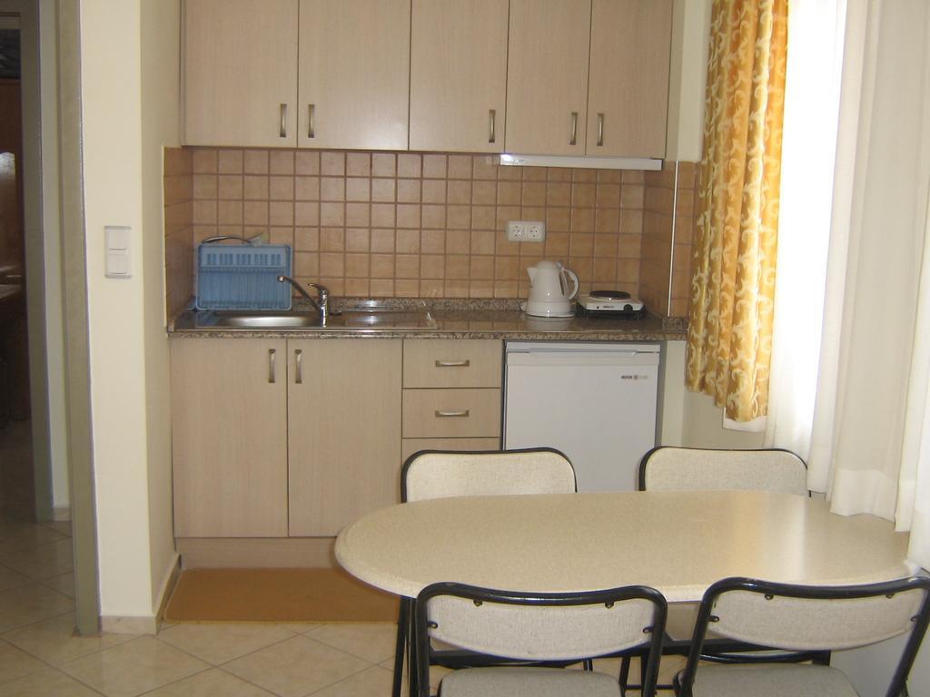Arya Otel Marmaris Esterno foto